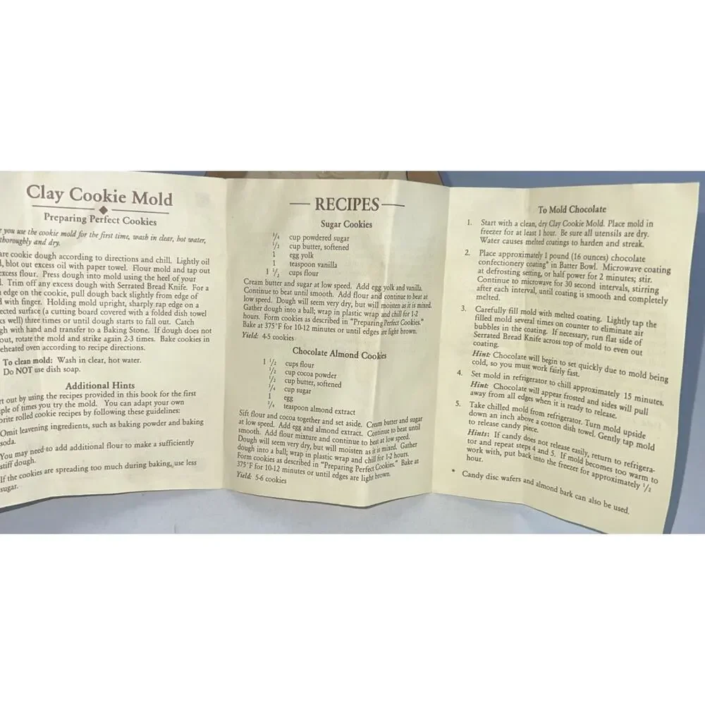 Vintage Pampered Chef Teddy Bear Clay Cookie Mold w Recipe & Instructions